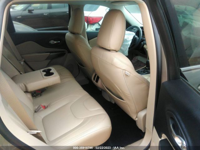 1C4PJMCX3KD281895 Jeep Cherokee Latitude