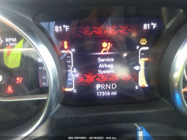 1C4HJXEM8LW331351 Jeep Wrangler Unlimited Sahara
