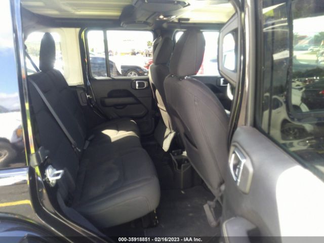 1C4HJXEM8LW331351 Jeep Wrangler Unlimited Sahara