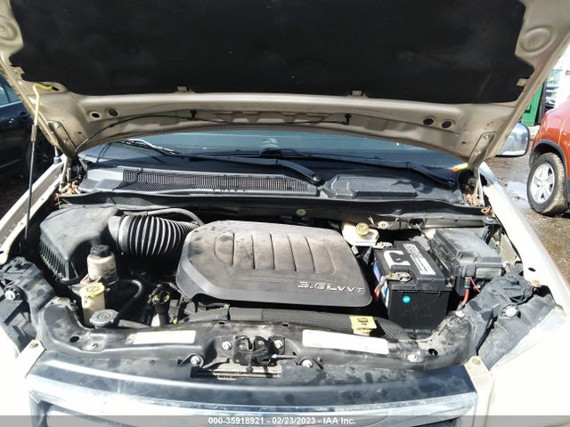 2C4RC1GG6CR300515 Chrysler Town & Country Limited