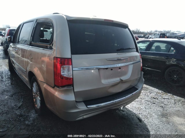 2C4RC1GG6CR300515 Chrysler Town & Country Limited