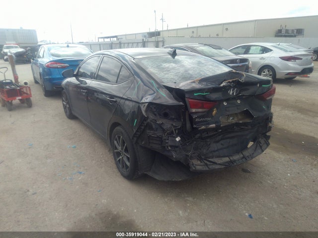 Hyundai Elantra Value Edition 2017 5NPD84LF5HH155191 Image 3