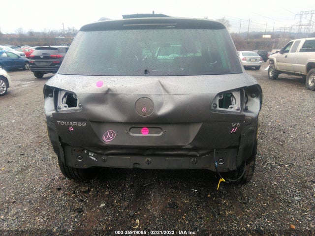 WVGFF9BP4BD000954 Volkswagen Touareg Sport