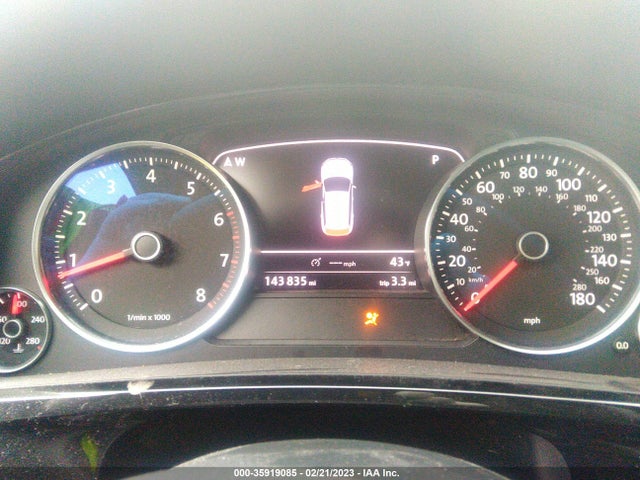 WVGFF9BP4BD000954 Volkswagen Touareg Sport