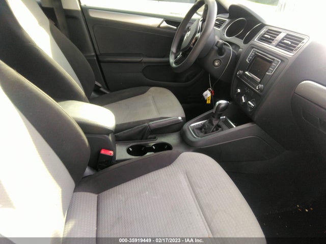 3VW2B7AJ3HM258053 Volkswagen Jetta 1.4t S