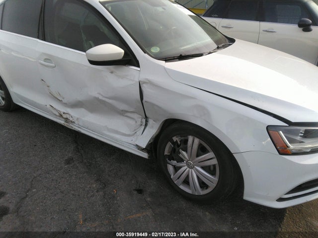 3VW2B7AJ3HM258053 Volkswagen Jetta 1.4t S