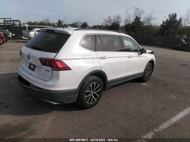 3VV2B7AX4MM002071 Volkswagen Tiguan Se/se R-line Black/sel