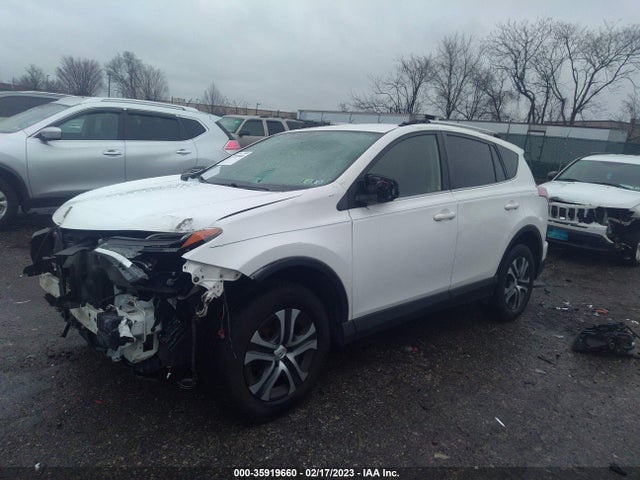 2016 Toyota RAV4, VIN: JTMBFREV7GJ059194