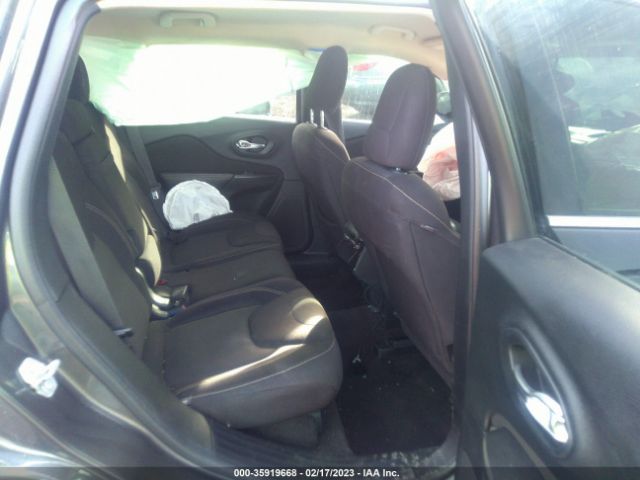 1C4PJLCB1HW522526 Jeep Cherokee Latitude