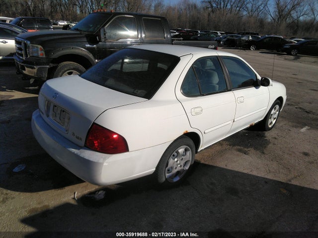 2005 NISSAN SENTRA 1.8 S VIN: 3N1CB51D45L561045