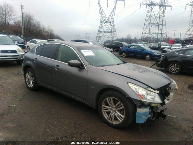 2015 JN1CV6AR6FM650485 main image
