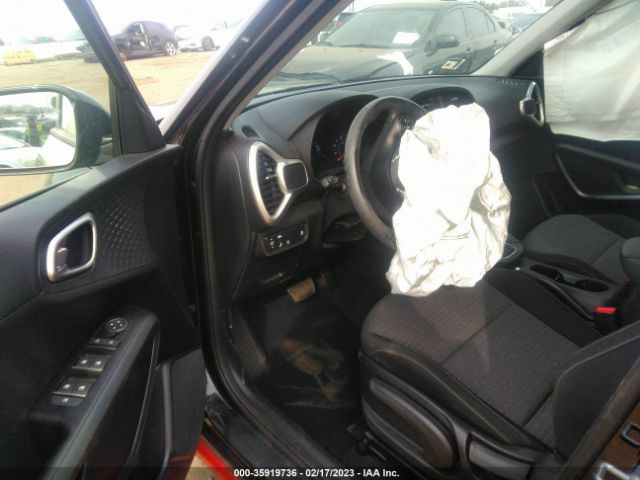 KNDJ63AU3M7776819 KIA Soul Gt-line