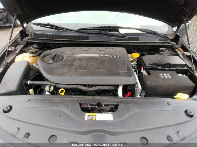 1C3CCCCG1FN524370 Chrysler 200 C