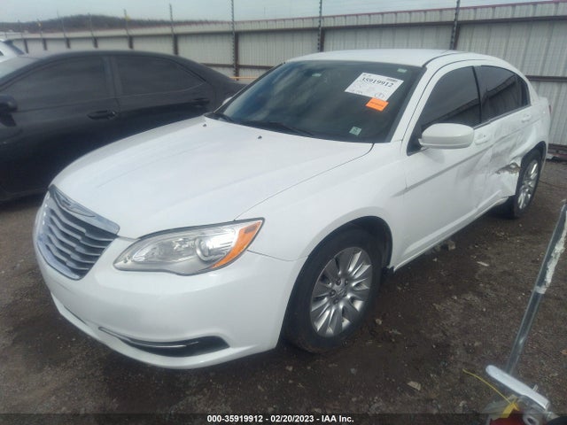 2014 CHRYSLER 200 LX VIN: 1C3CCBAB4EN207568