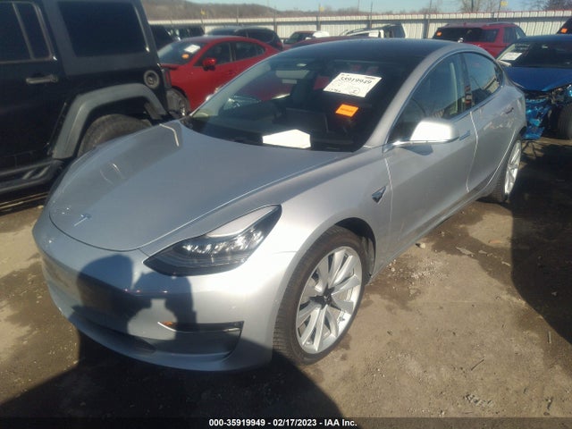 Tesla MODEL 3 2018 5YJ3E1EA9JF009630 Image 2