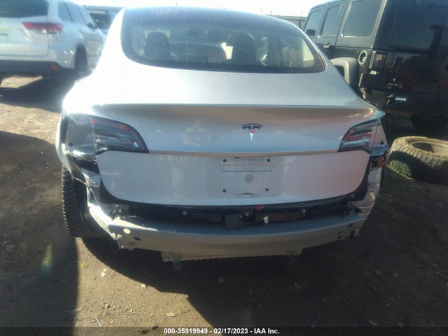 Tesla MODEL 3 2018 5YJ3E1EA9JF009630 Image 8