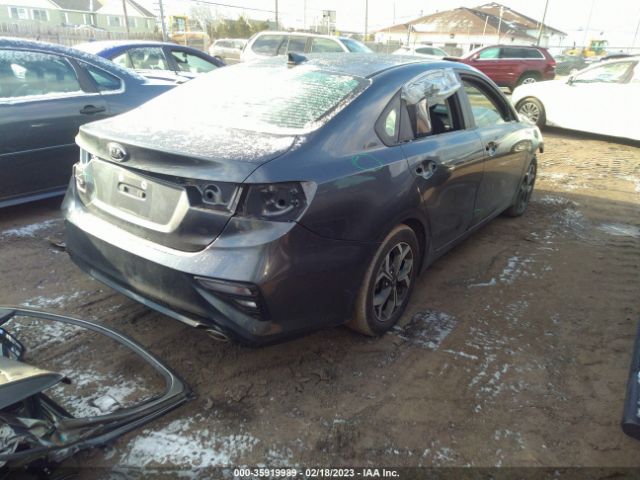 3KPF24AD8LE233343 KIA Forte Lxs