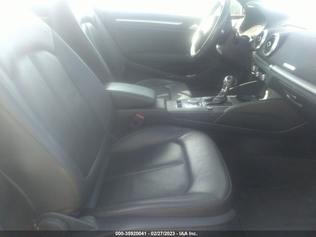 2018 Audi A3, VIN: WAU6ULFF1J1011559