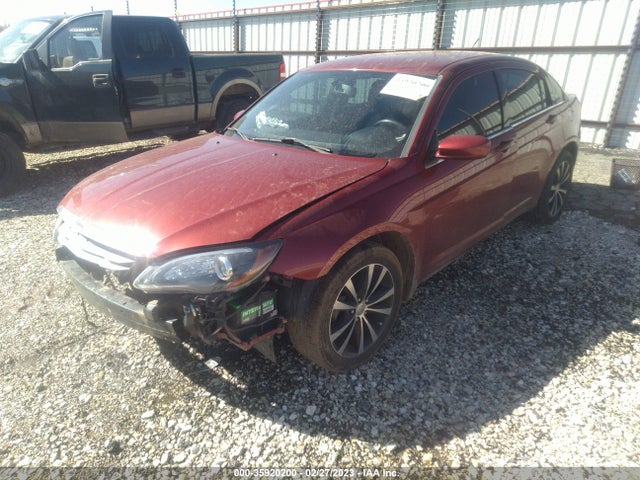 Продажа на аукционе авто 2013 Chrysler 200 Touring, vin: 1C3CCBBB1DN727353, номер лота: 35920200