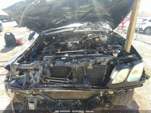 2004 LEXUS LX 470 VIN: JTJHT00W143546404