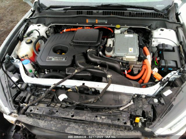 3FA6P0SU5HR147146 Ford Fusion Energi Titanium/platinum