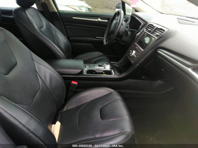 3FA6P0SU5HR147146 Ford Fusion Energi Titanium/platinum
