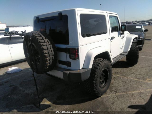 1C4AJWBG6FL684199 Jeep Wrangler Sahara