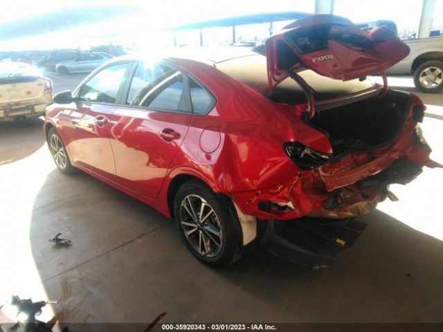 3KPF24AD8PE509879 KIA Forte Lxs