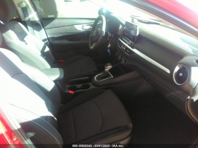 3KPF24AD8PE509879 KIA Forte Lxs