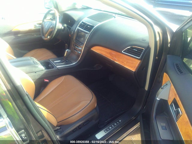 2011 LINCOLN MKX VIN: 2LMDJ6JK2BBJ07649