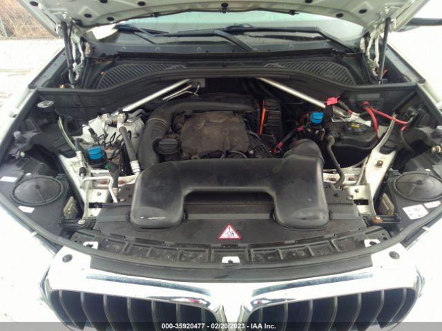 5UXKS4C5XE0J95483 BMW X5 Xdrive35d