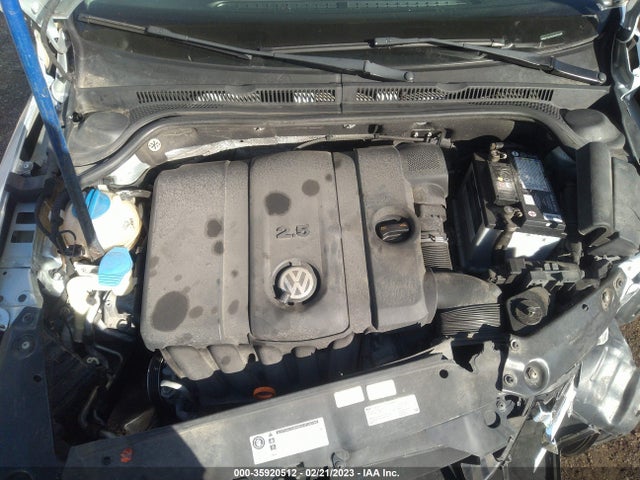 3VWDX7AJ4CM402468 Volkswagen Jetta Sedan Se W