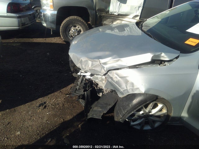 3VWDX7AJ4CM402468 Volkswagen Jetta Sedan Se W