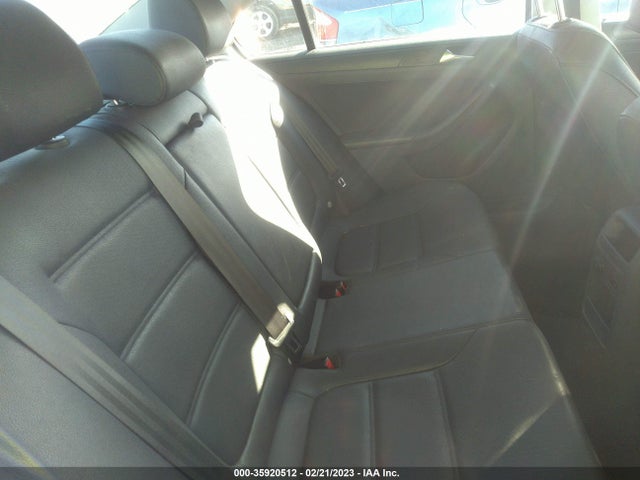 3VWDX7AJ4CM402468 Volkswagen Jetta Sedan Se W