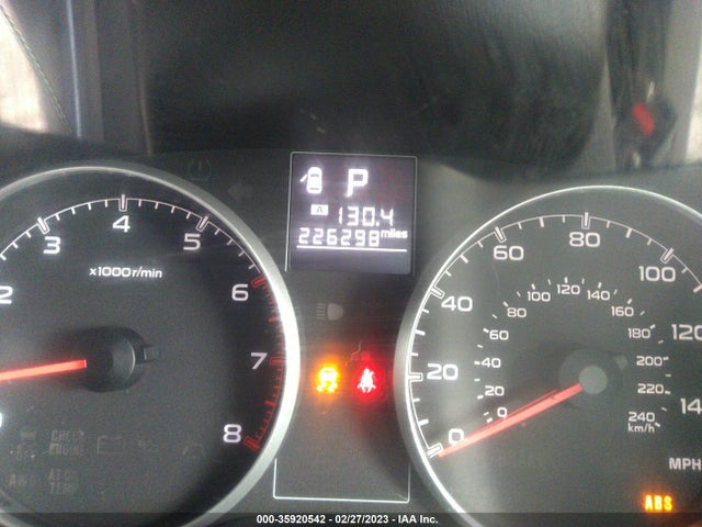Subaru Outback 2.5i Premium 2014 4S4BRCCC7E3213180 Image 8