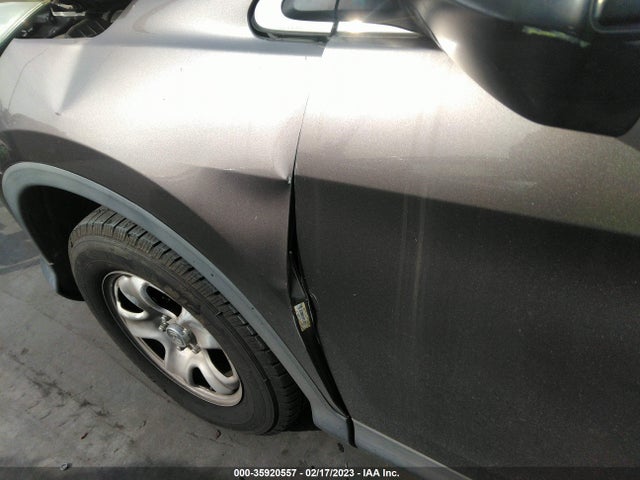 Honda CR-V LX 2015 3CZRM3H38FG709771 Image 4