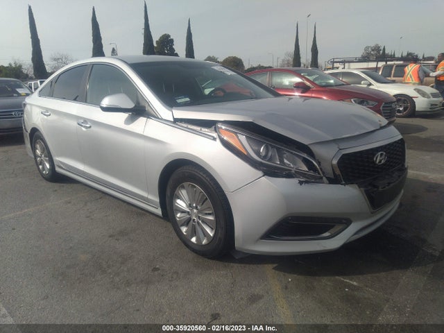 2017 Hyundai Sonata, VIN: KMHE24L15HA045982