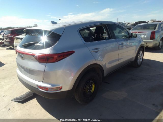 KNDPMCAC8J7382249 KIA Sportage Lx