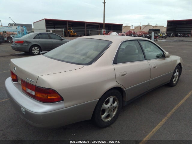 JT8BF28G1X0214217 Lexus ES 300 LUXURY SPORT SDN