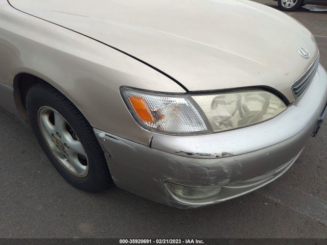 JT8BF28G1X0214217 Lexus ES 300 LUXURY SPORT SDN