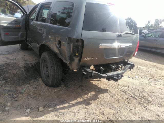 1A8HX58NX7F575816 Chrysler Aspen Limited