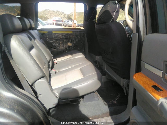 1A8HX58NX7F575816 Chrysler Aspen Limited