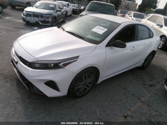 3KPF54AD7NE498684 KIA Forte Gt-line
