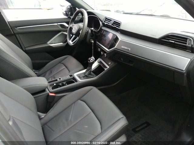 WA1DECF34N1126928 Audi Q3 S Line Premium