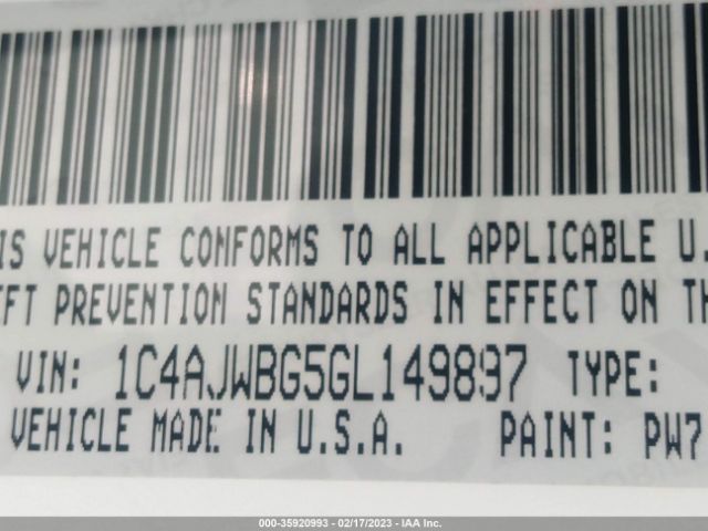 1C4AJWBG5GL149897 Jeep Wrangler Sahara
