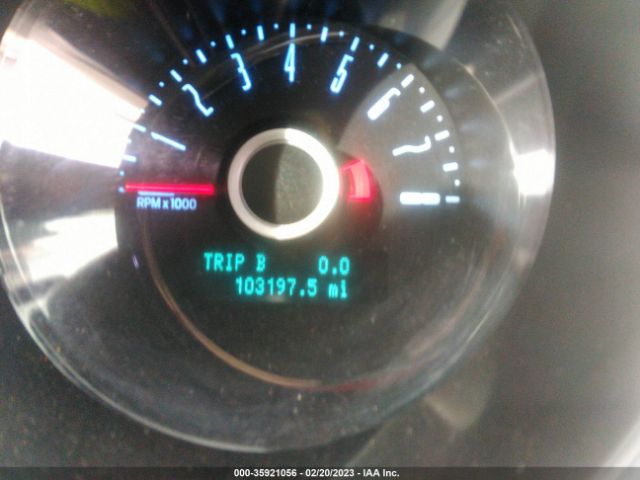 1ZVBP8AM1E5270172 Ford Mustang V6