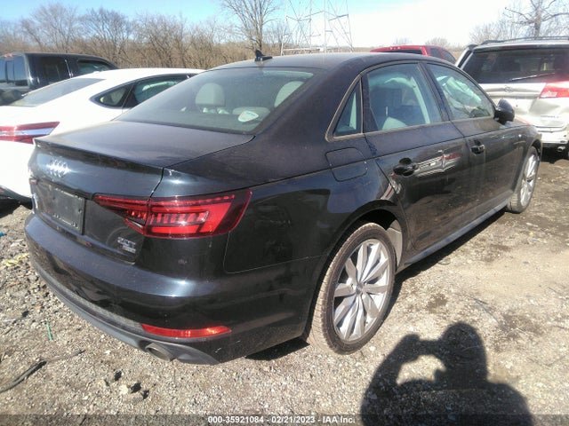 WAUKMAF45JA127977 Audi A4 Premium/tech Premium
