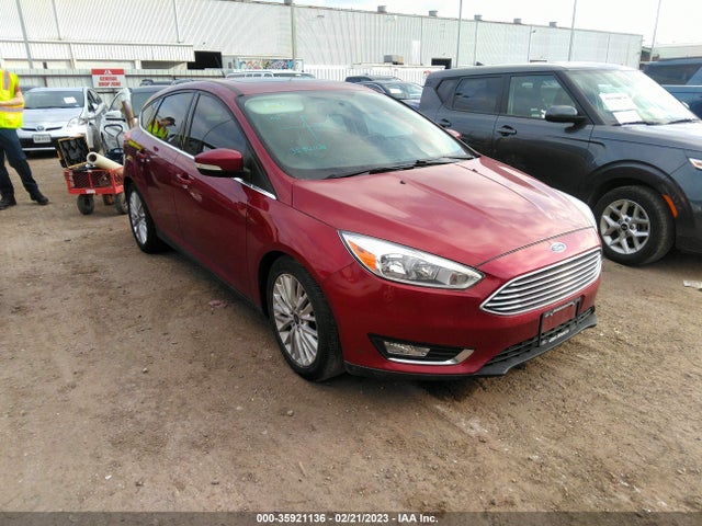 2015 Ford Focus, VIN: 1FADP3N26FL278181