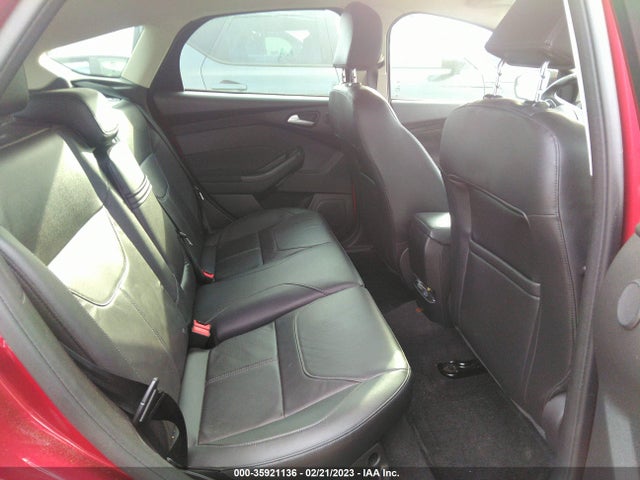 2015 Ford Focus, VIN: 1FADP3N26FL278181