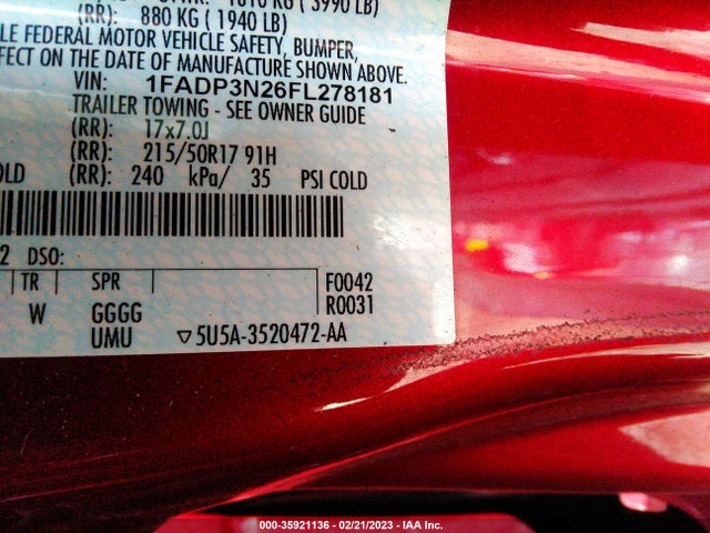 2015 Ford Focus, VIN: 1FADP3N26FL278181